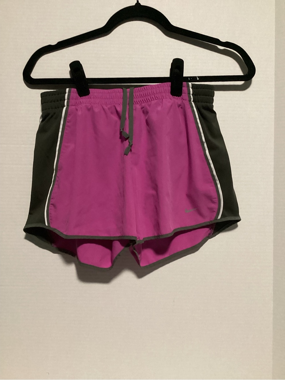 Women's Magenta and Black Athletic Running Shorts S